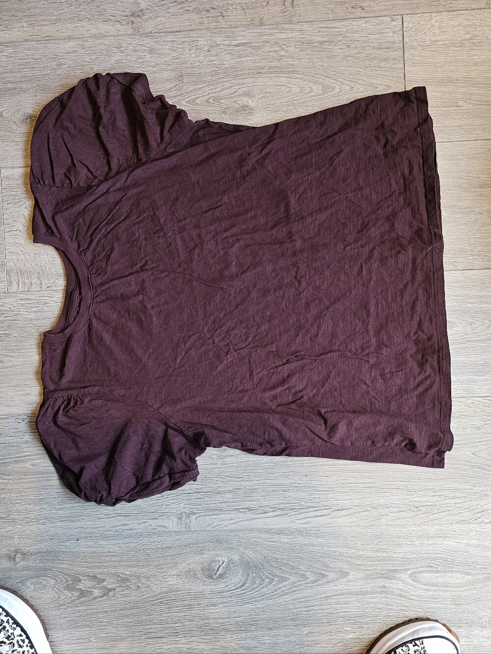 Maurices Short Sleeve Puff Tee in Plum